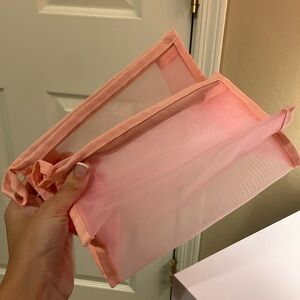 NEW Set Of 2 Mesh Zip Bags